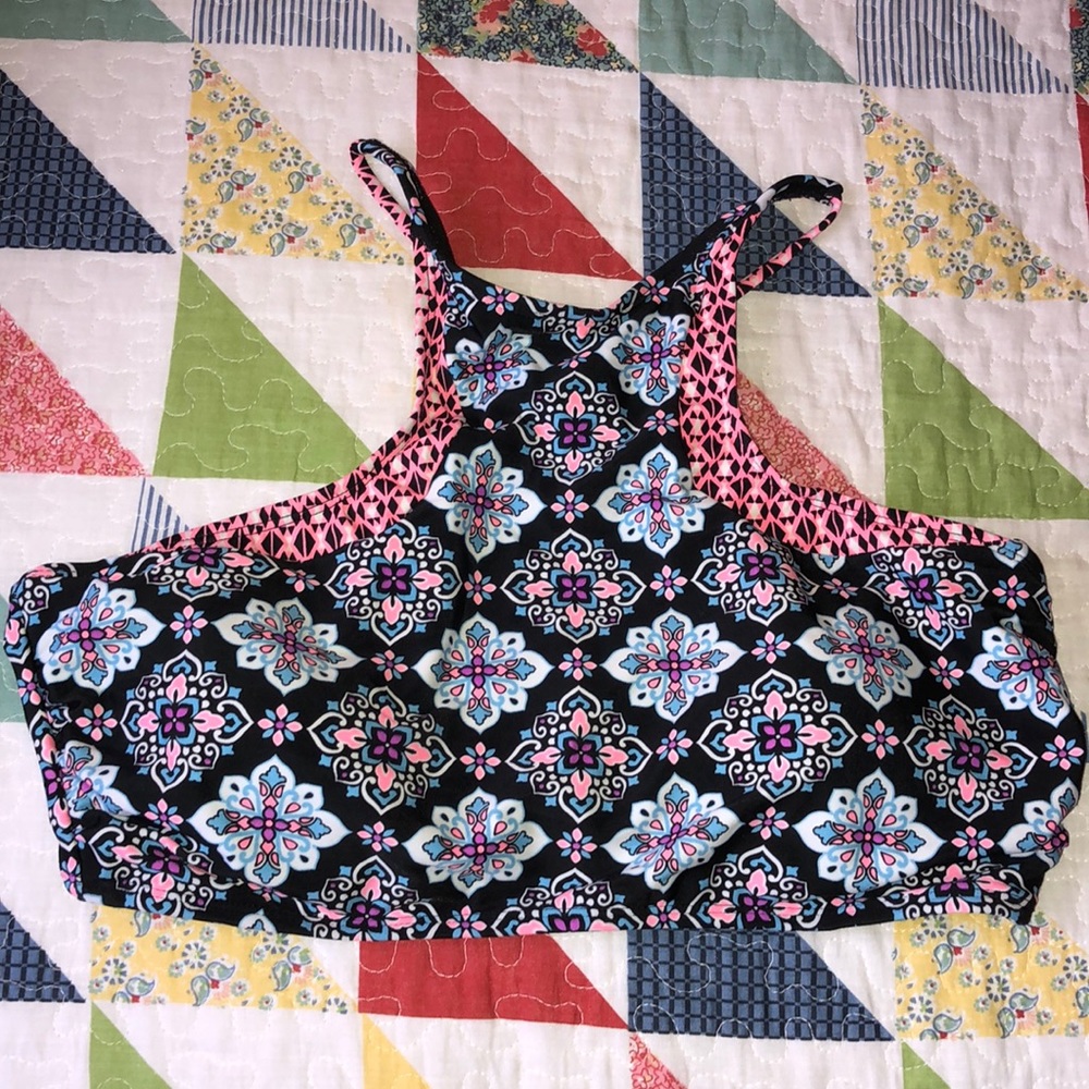 Bikini top
